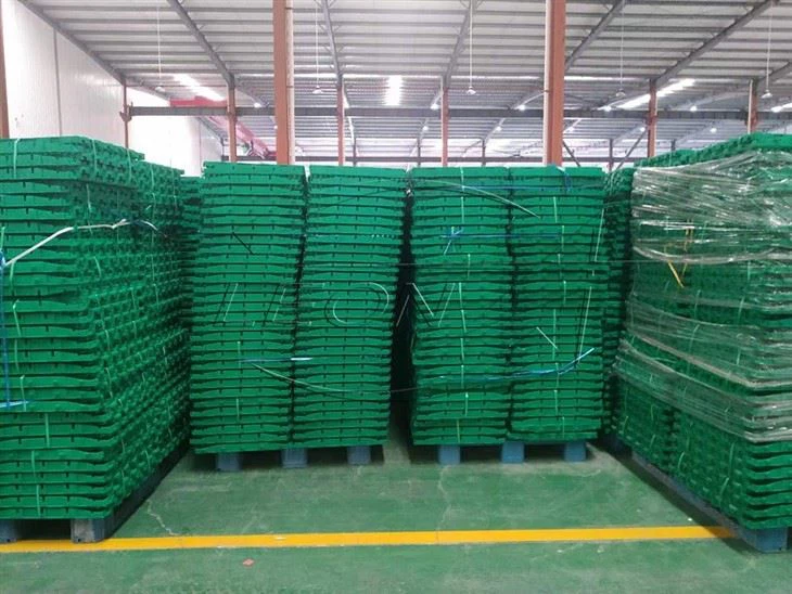 goat plastic slat floor